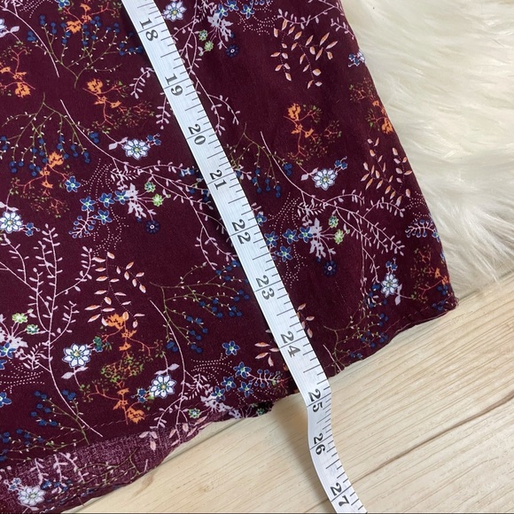 [Entro] Floral Bell Sleeve Top with Metal Rings - Picture 12 of 13